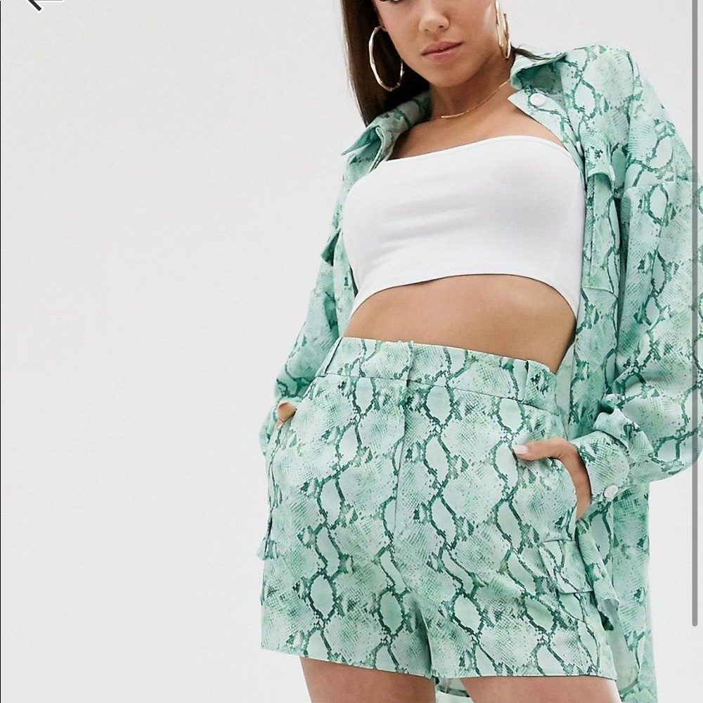 Two- Piece SnakeSkin Print Set